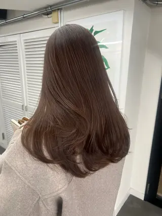 ロング レイヤーカット/透明 感カラー/aikaのヘアスタイル