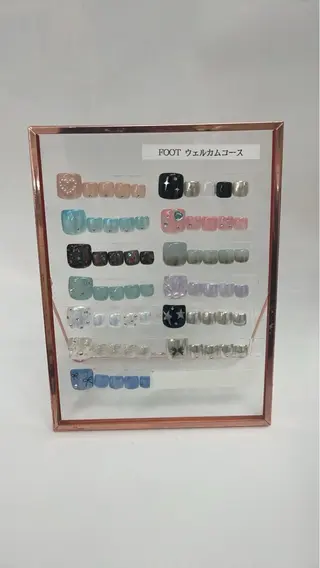 ネイル FUKASAWA Aのネイルデザイン