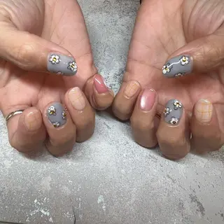 ネイル AlohaLuana 🌺jrネイリストのネイルデザイン