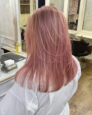 ミディアム カラー 遠藤 拓馬のヘアスタイル