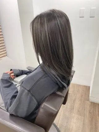 ロング カラー ハイライト⭐️上野 高広のヘアスタイル