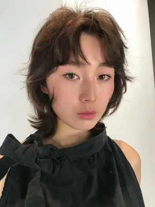 ミディアム hina KEEDAのヘアスタイル