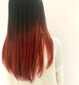 ロング 加藤 憂のヘアスタイル