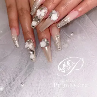 ネイル Primavera 新横浜🤍美フォルムのネイルデザイン