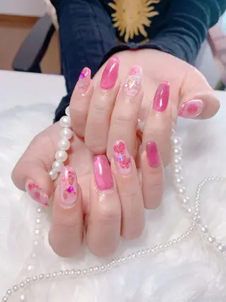 ネイル 高島 夏海のネイルデザイン