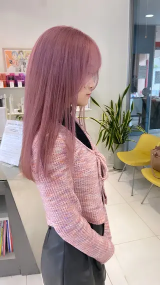 ロング カラー 浅野 匠のヘアスタイル