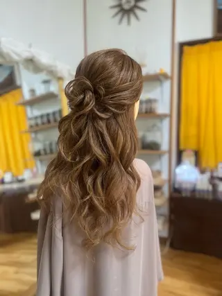 ミディアム ヘアアレンジ Yamauchi natsumiのヘアスタイル