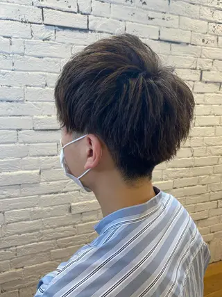 メンズ 前田 輝のヘアスタイル