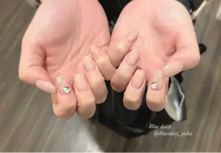 ネイル Blue daisy 栄本店のネイルデザイン