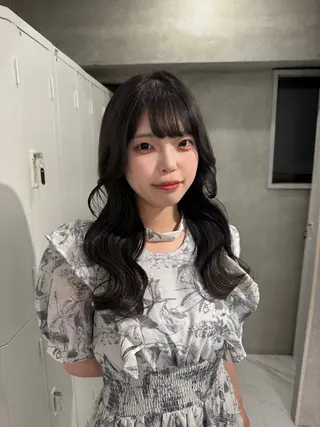 sena⌇ベージュ⌇ ブリーチなしWカラーのヘアスタイル