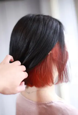 ショート カラー 大西 カズマのヘアスタイル