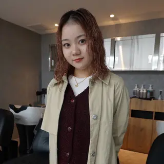ミディアム パーマ ブリーチモデル yumekaのヘアスタイル