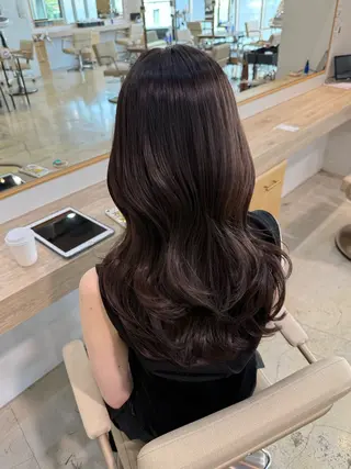 ロング カラー 𝐑𝐮𝐧𝐚 🩵のヘアスタイル