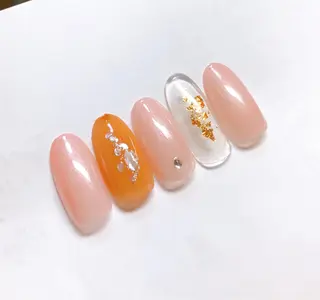 ネイル Bella 齋藤理奈のネイルデザイン