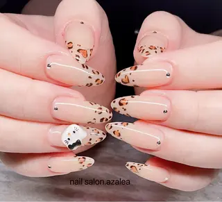 ネイル R inのネイルデザイン