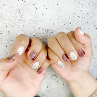 ミディアム カラー パーマ ヘアアレンジ メンズ キッズ ネイル マツエク・マツパ Salon Ｋのネイルデザイン