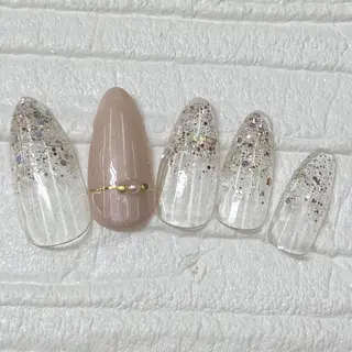ネイル Nail salon Honey Beeのネイルデザイン