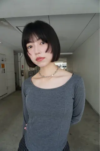 ショート カラー Pia ツボイ ケイタのヘアスタイル