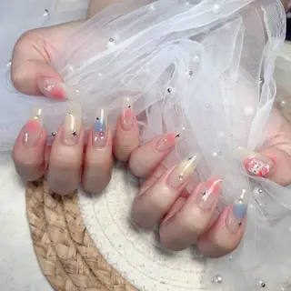 ネイル Maggie Nail🦩のネイルデザイン
