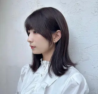 セミロング ウラノ ソウシのヘアスタイル