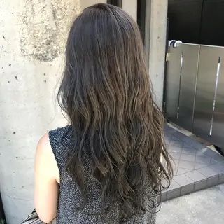 ロング カラー 韓国レイヤーカット 🧸ベージュカラーのヘアスタイル