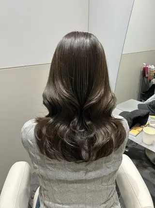 セミロング カラー 🩷韓国ヘア/ヨシン モリ🩷Maikaのヘアスタイル