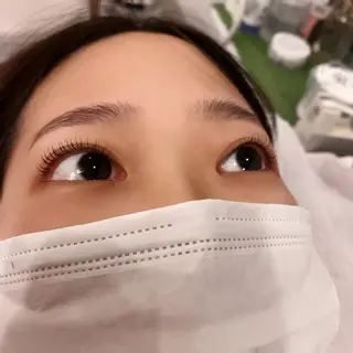 パーマ マツエク・マツパ アイブロウ 神山 ビューティー・アイのマツエク・マツパデザイン