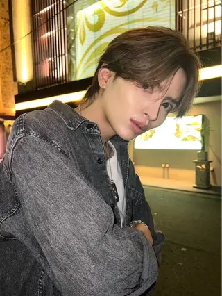 ミディアム メンズ メンズスタイリスト 前田雄輝のヘアスタイル
