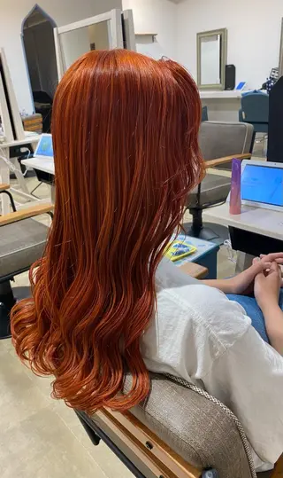 ロング カラー 饒平名 知也のヘアスタイル