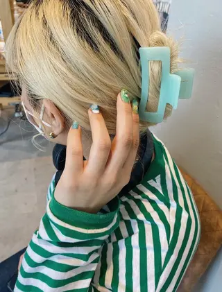 カラー ネイル RISAKO レイヤーカット🎀のヘアスタイル
