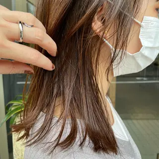 ロング カラー 鎌田 愛のヘアスタイル