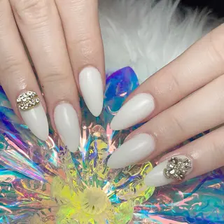 ネイル Feel ‪‪☺︎‬Yuriaのネイルデザイン