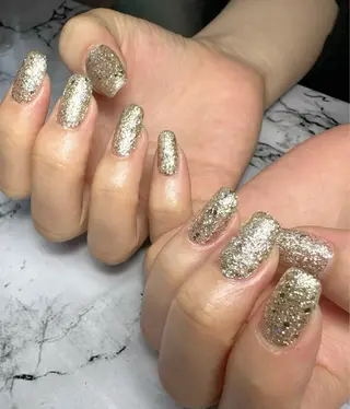 ネイル 新山 聖のネイルデザイン