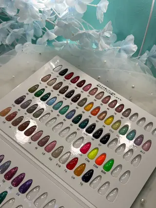 ネイル REI NAのネイルデザイン