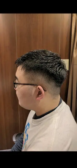 ショート 浅沼 響のヘアスタイル