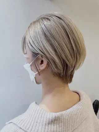 ショート カラー 🦖鶴岡 香純🦖のヘアスタイル