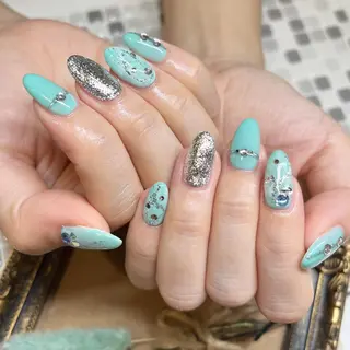 ネイル nailist yuiのネイルデザイン