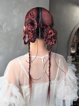 ロング ヘアアレンジ fosta 女性専用サロン所属・moe🎀 透明感♡似合わせのヘアスタイル