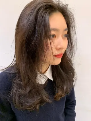 カラー 藤本 豪海のヘアスタイル