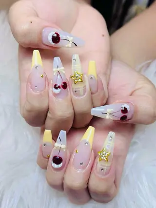 ネイル ANH NAIL ゴテゴテ専門店💎のネイルデザイン