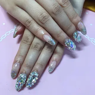 ミディアム ネイル 《LB》ラブリエ Nail&eyeのマツエク・マツパデザイン