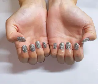 ネイル VIERU 🌈🎀💖のネイルデザイン