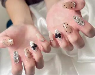 ネイル bijou nails　蓮のネイルデザイン