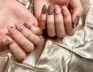 ミディアム nail salon see.所属・nailsalon see.のネイルデザイン