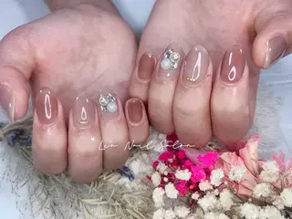 ショート カラー ネイル Le’a NailSalonのネイルデザイン