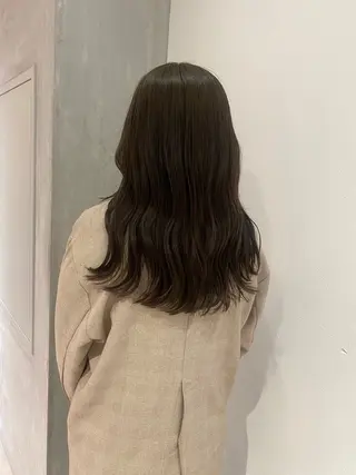 ロング いとう ほのかのヘアスタイル