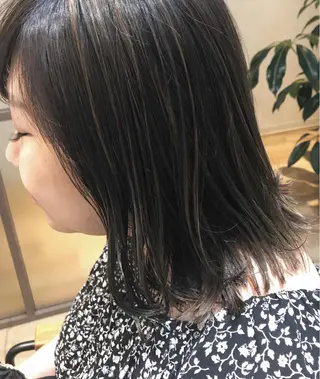 ミディアム カラー 稲荷 友美のヘアスタイル