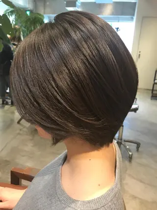 ショート カラー 小林 佳祐のヘアスタイル