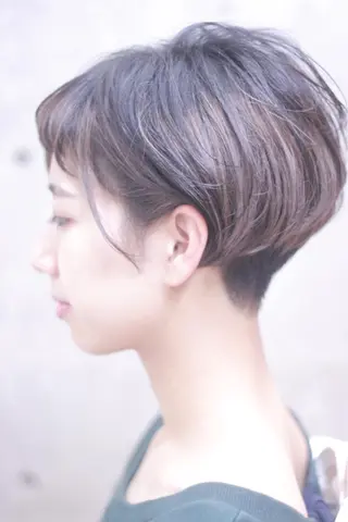 ショート カラー パーマ 及川 光のヘアスタイル