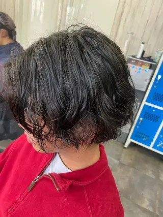 ミディアム パーマ メンズ カットパーマ✂️ 小坂田玲亜のヘアスタイル